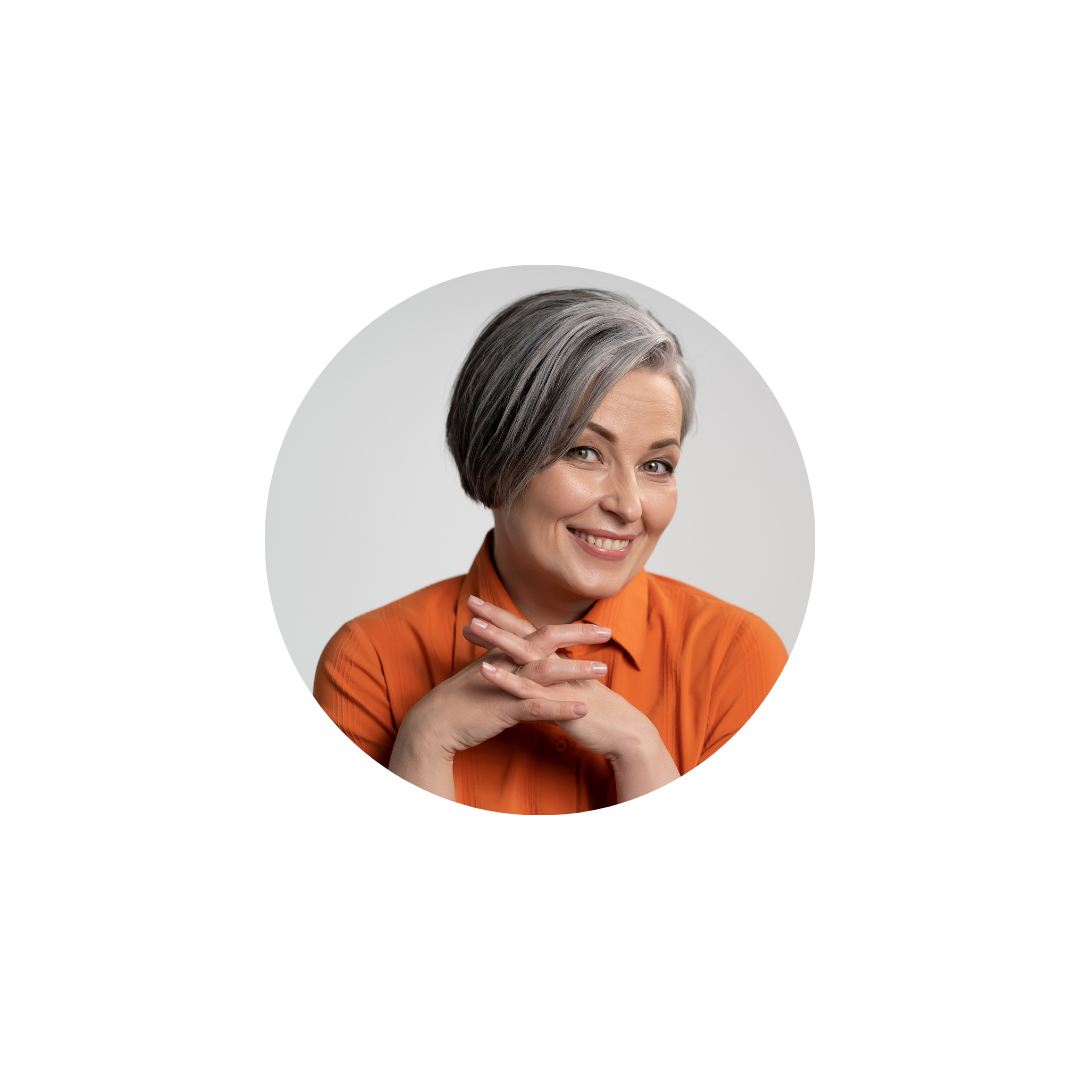 <em>Emily- Santiago</em>